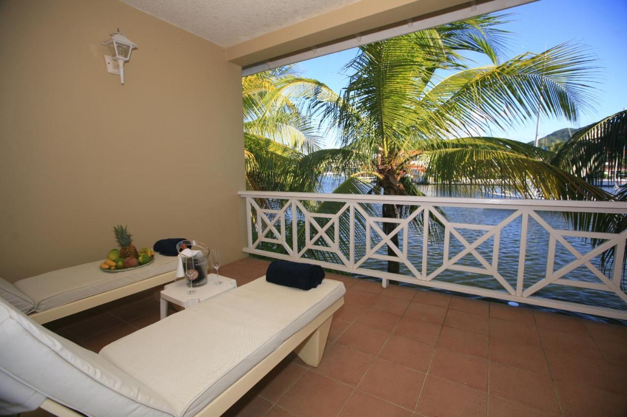 Harmony Marina Suites Rodney Bahía Exterior foto