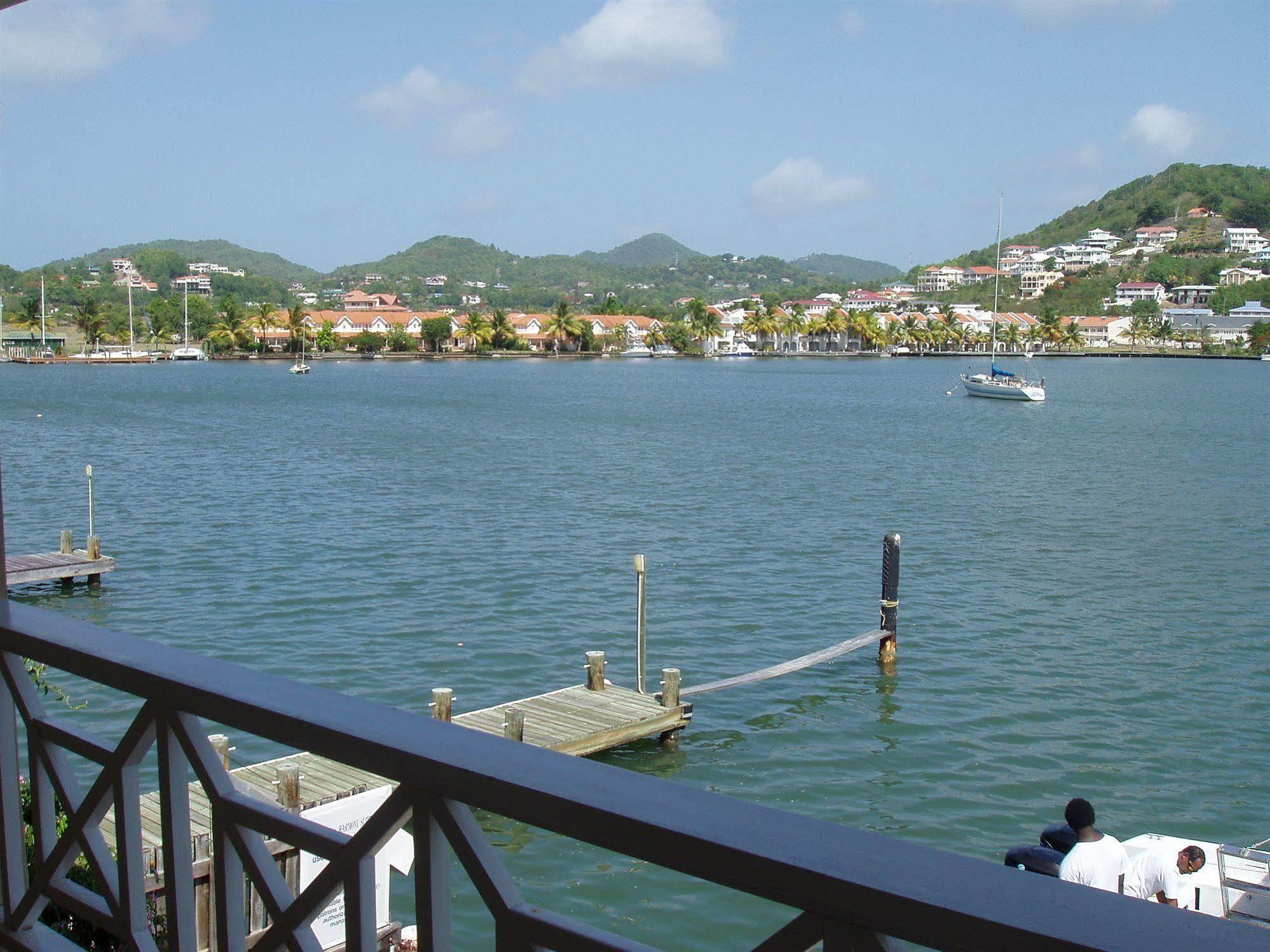 Harmony Marina Suites Rodney Bahía Exterior foto